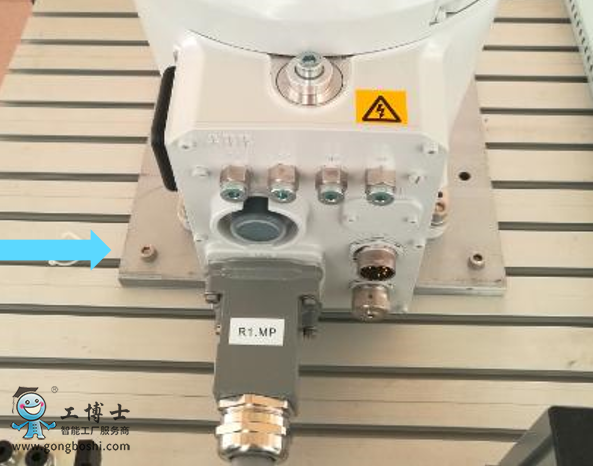 ABB機器人拆包及安裝流程