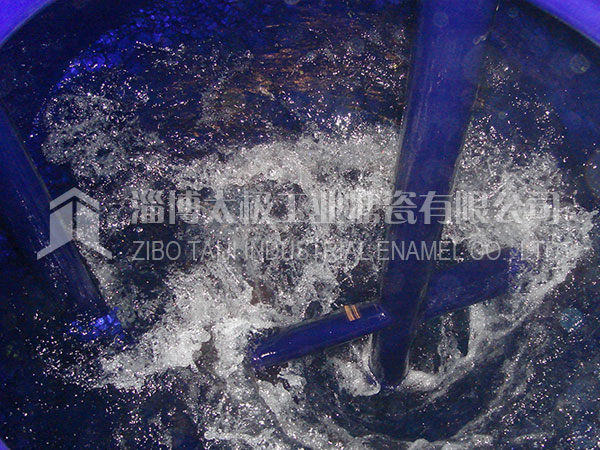 如何對搪瓷反應(yīng)釜物料進行實時酸堿度檢測？